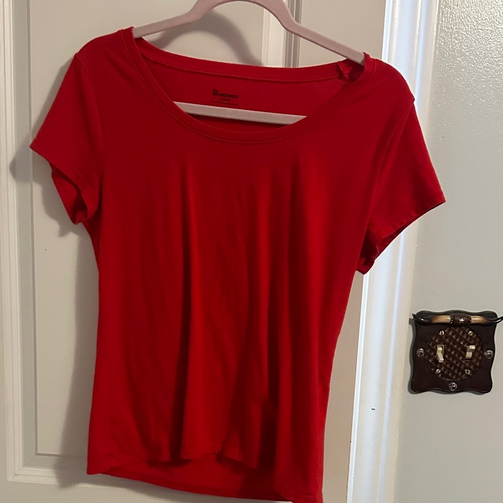 No Boundaries Scarlet Short Sleeve Tee